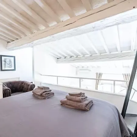 Ponte Vecchio Loft Elegante * Florença